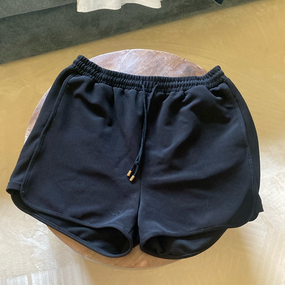 Entro Black Casual Shorts